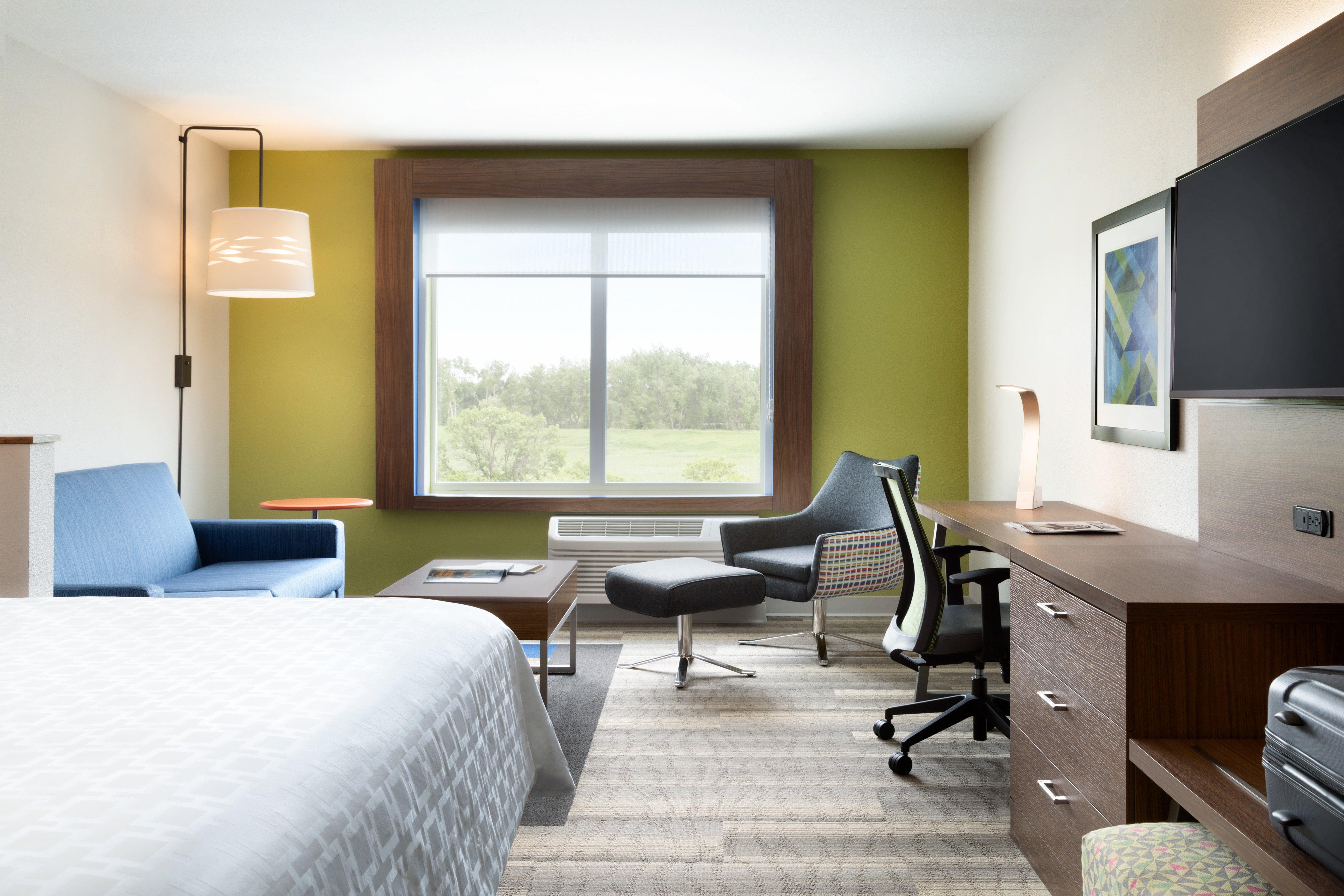 Holiday Inn Express Chelmsford By Ihg Exterior photo