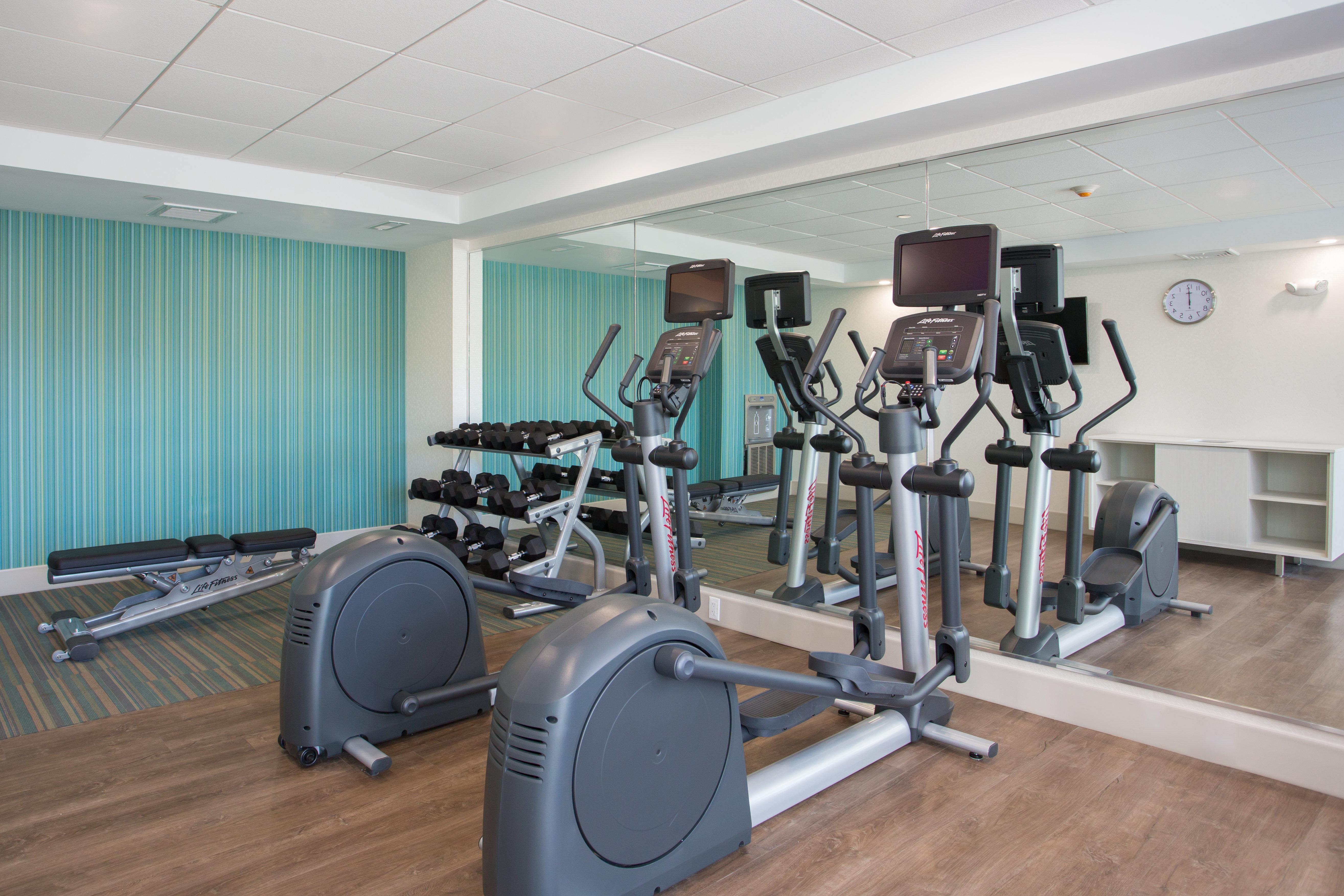 Holiday Inn Express Chelmsford By Ihg Exterior photo